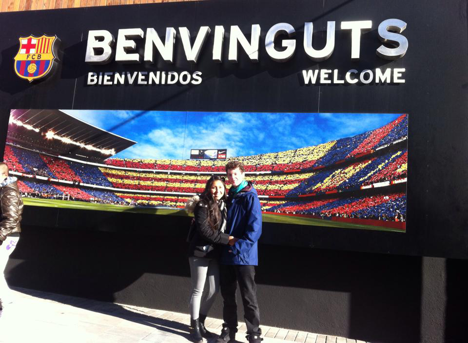 Susan visitando el estadio de Barcelona